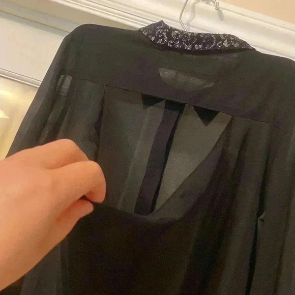 Stylish evening blouse 👚, long  sleeve, down buttons, open back - Picture 7 of 8